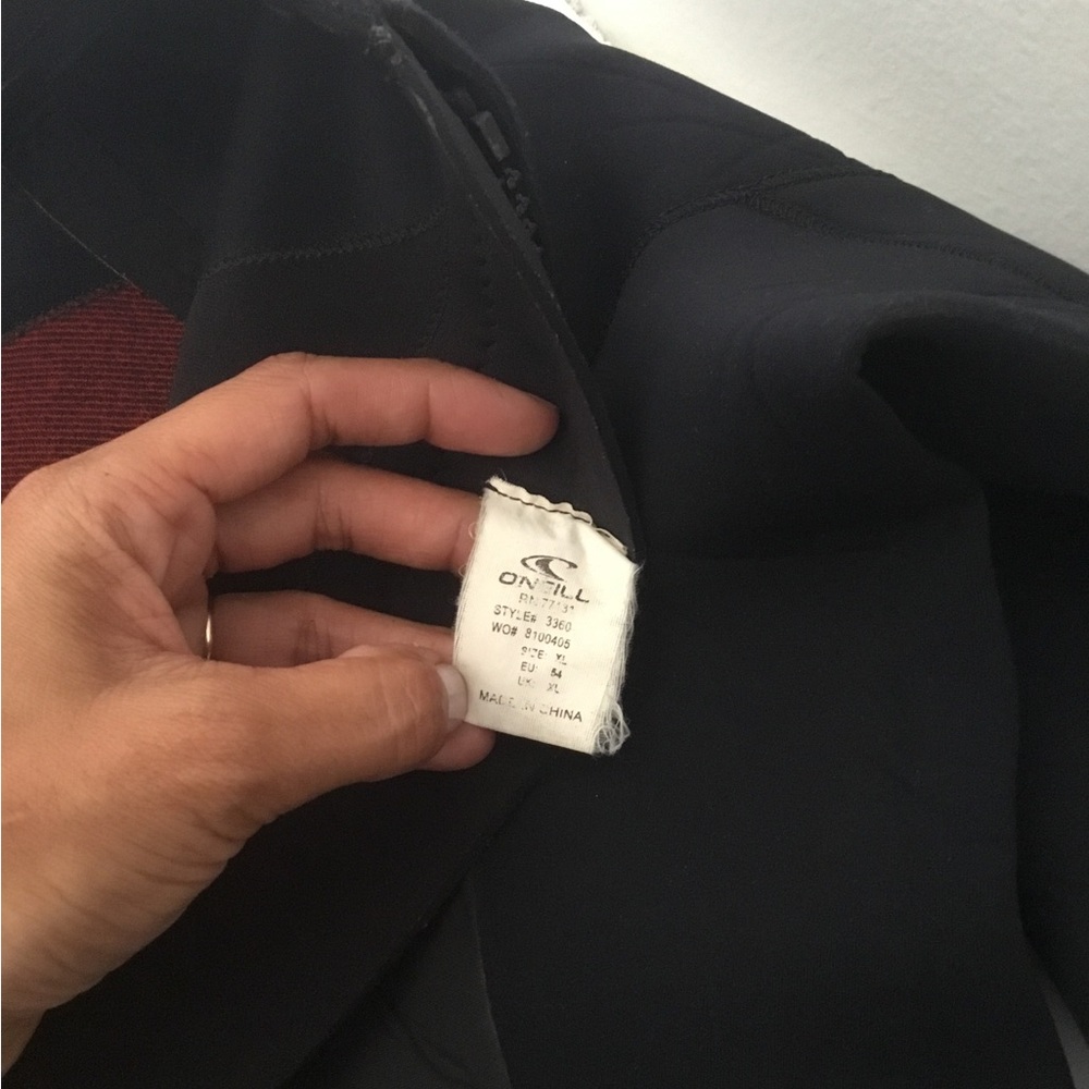 O'Neill Wetsuit - Picture 10 of 10